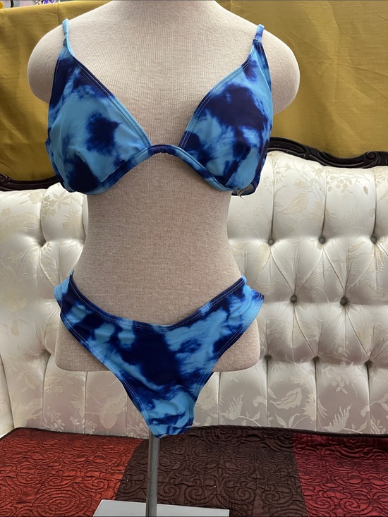 SHEIN Other - SHEIN Blue Tie-Dye Triangle Bikini Set - Ocean Mix. Large
